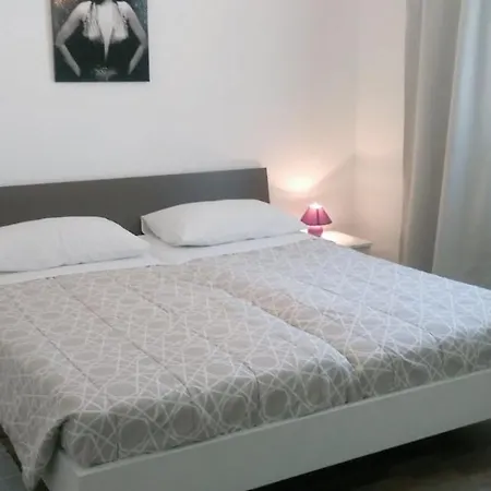 Apartman Familly *